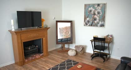 Charming 1-bedroom flat in lovely Corning