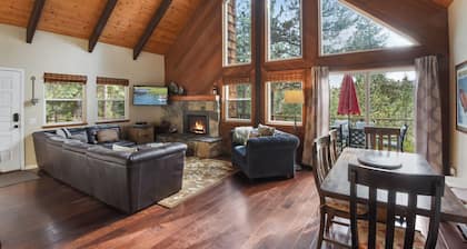 The Sunset Getaway - Hot Tub, Dog Friendly