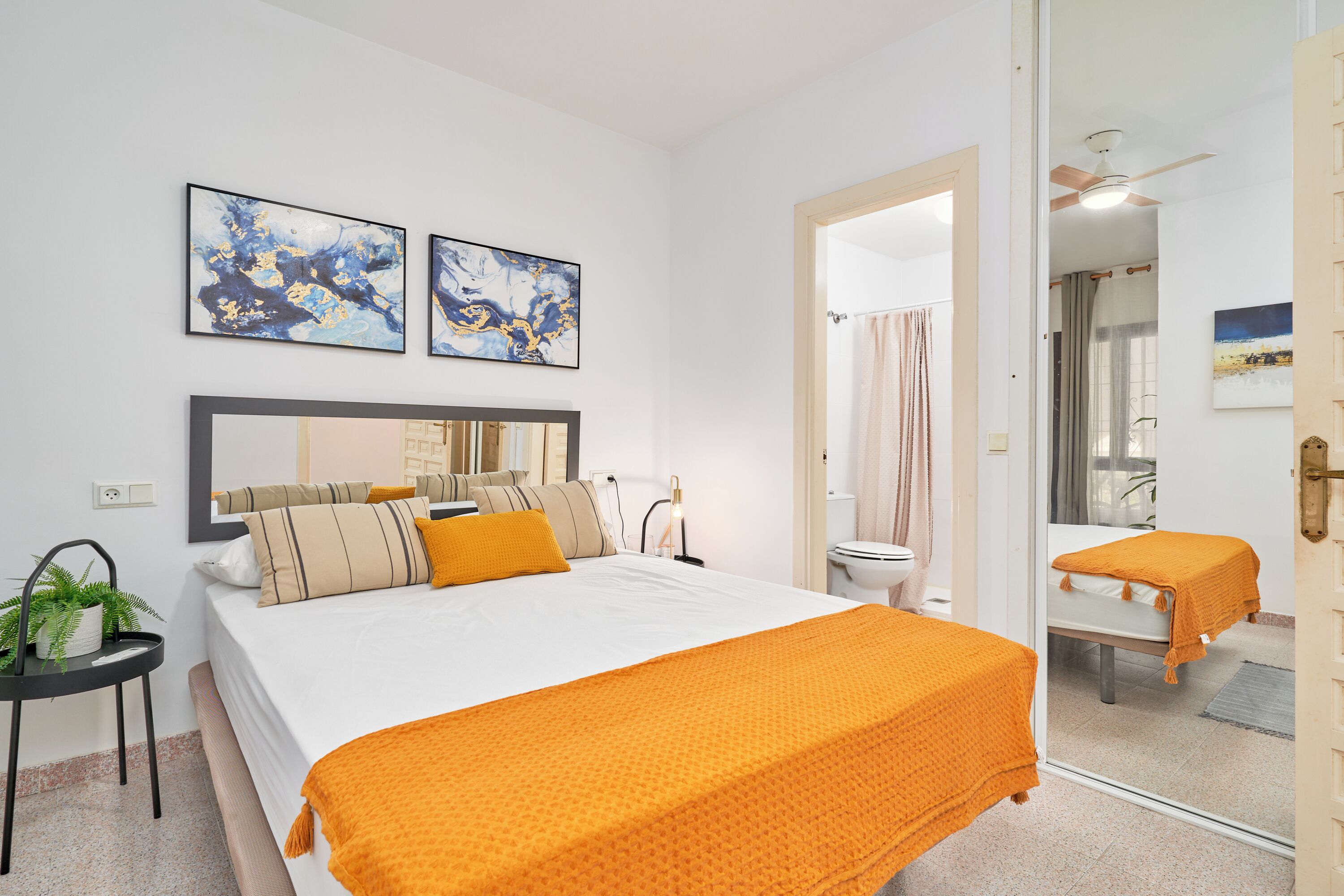 2 Schlafzimmer, Bügeleisen/Bügelbrett, kostenloses WLAN, Bettwäsche