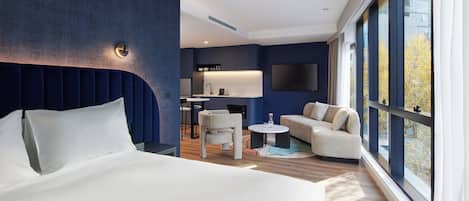 Premium bedding, in-room safe, blackout curtains, iron/ironing board