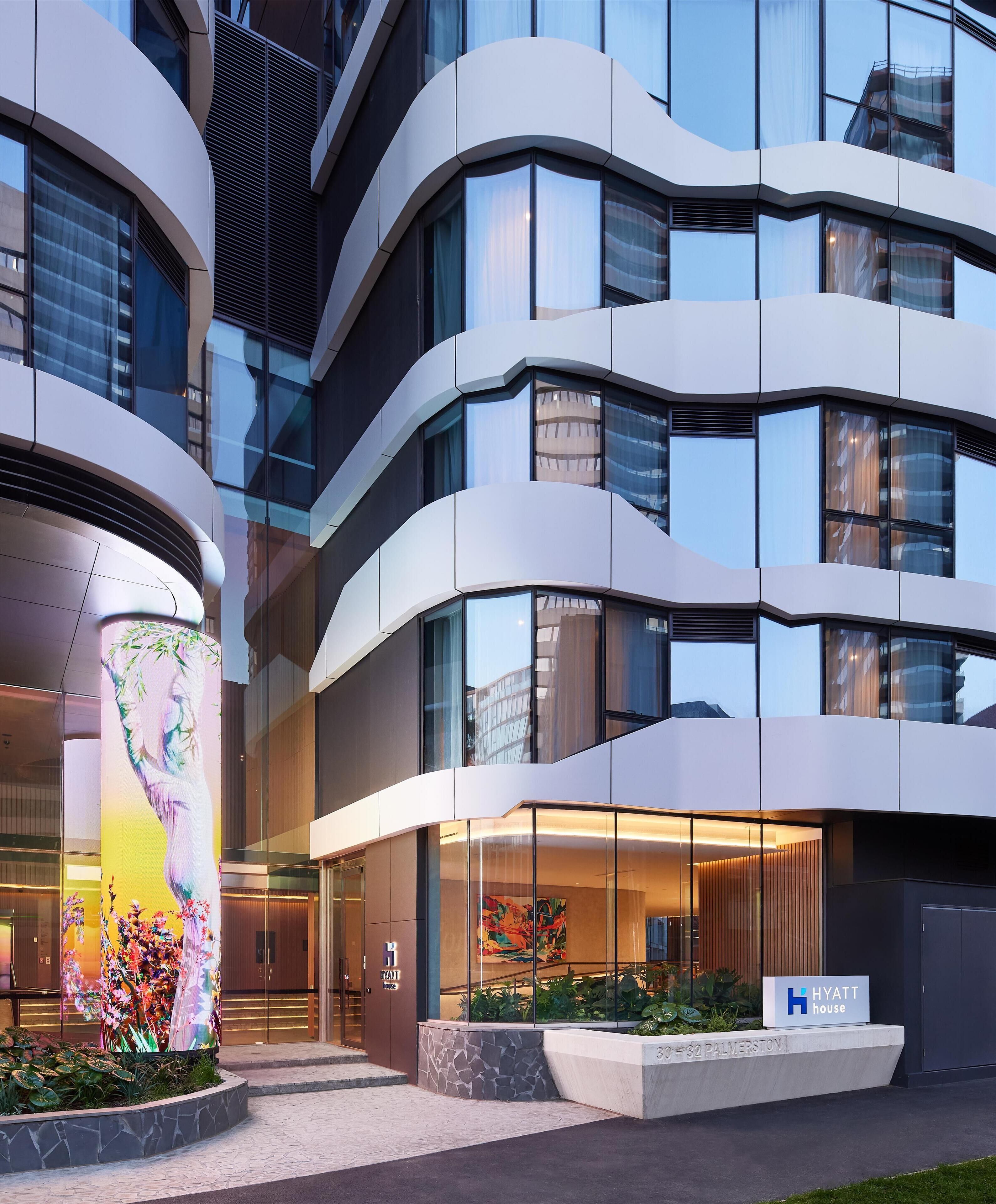 Premium bedding, in-room safe, blackout curtains, iron/ironing board