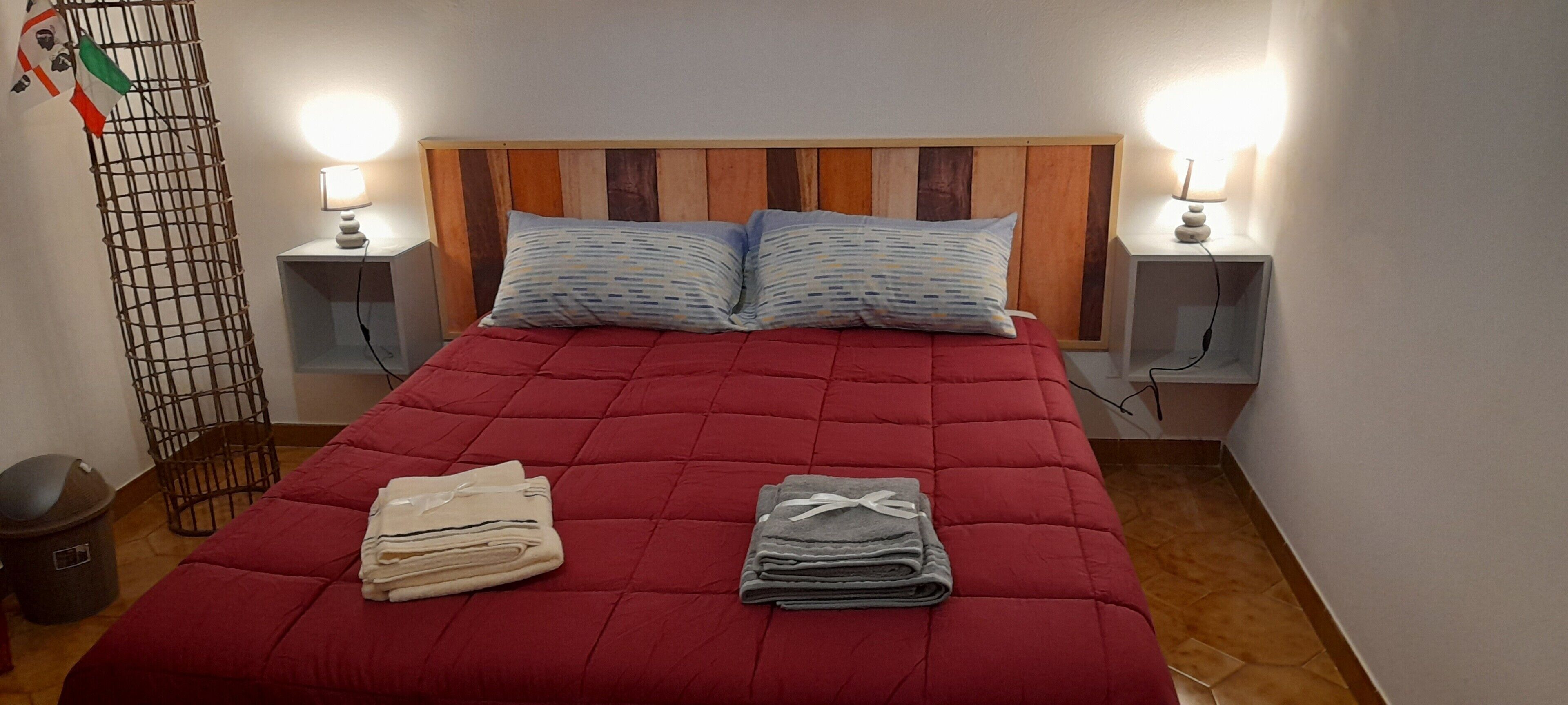 1 多间卧室、免费 WiFi、床单