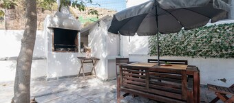 'Casa Rural Siete Puertas' with Mountain View, Private Garden and Wi-Fi