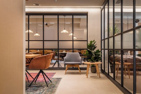 AEROHOTEL BARCELONA AEROPUERTO – Affordable hotel in El Prat de Llobregat