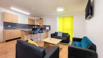 Double Room | Shared kitchen