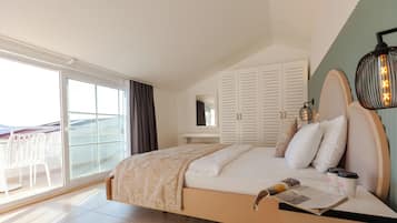 Luxury-Apartment, Meerblick | 1 Schlafzimmer, Zimmersafe, Bügeleisen/Bügelbrett, kostenlose Babybetten