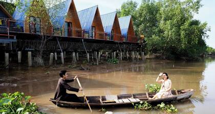 Cồn Phụng Retreats Mekong - Nature Island with Free Boat Shuttle & Fishing