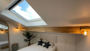 3 室のベッドルーム、WiFi (無料)