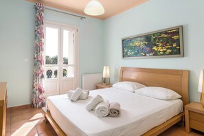 2 soverom, strykejern/-brett, wi-fi og sengetøy