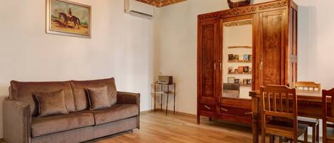 Televisio, pöytätennispöytä