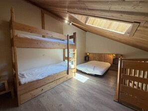 Unclassified image, 4 of 9, button - 2-Room Duplex for 6 in Vallandry - Pets Allowed (Peisey-Vallandry)