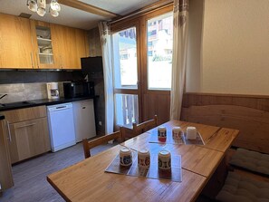 Unclassified image, 3 of 9, button - 2-Room Duplex for 6 in Vallandry - Pets Allowed (Peisey-Vallandry)