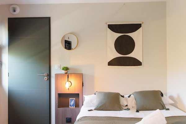 Classic Studio | Premium bedding, pillowtop beds, minibar, blackout drapes