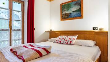 1 chambre, draps fournis, accÚs pour personnes à mobilité réduite