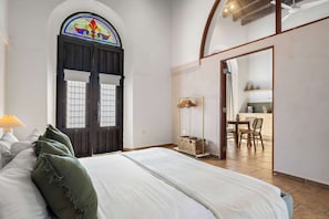 1 bedroom, iron/ironing board, travel cot, WiFi
