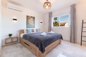 6 habitaciones, tabla de planchar con plancha y wifi gratis 