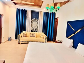 Free WiFi - Green View Hotel (Lahore)