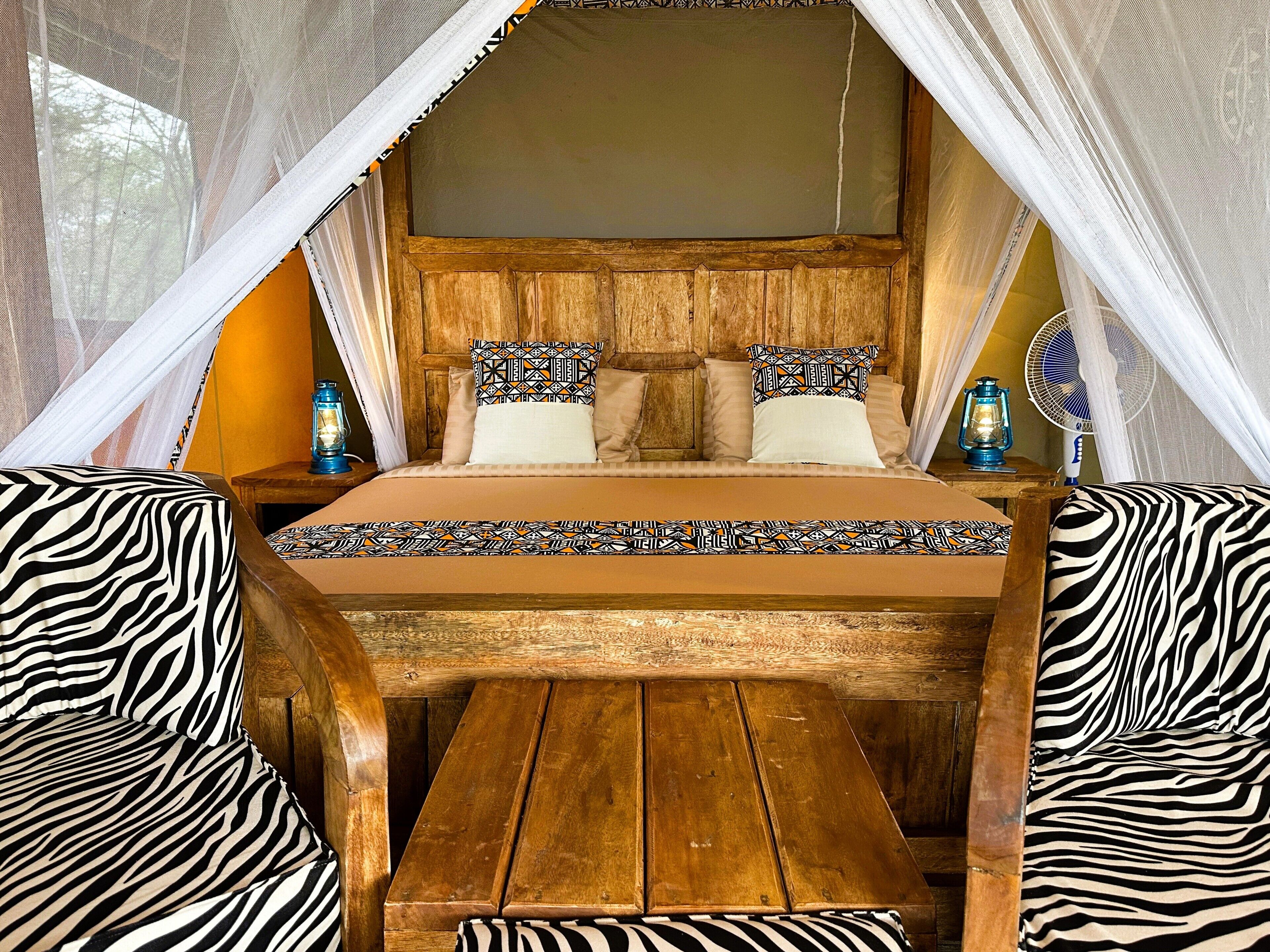 Deluxe Tent, Garden View | In-room safe