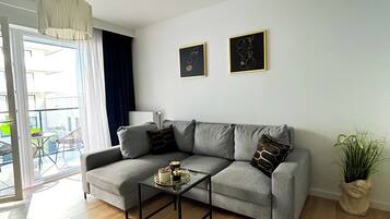 Classic-Apartment, Blick auf den Innenhof | 2 Schlafzimmer, Verdunkelungsvorhänge, Bügeleisen/Bügelbrett, Babybetten