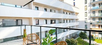 Lumina 3-room apart on Drewnowska