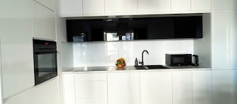 Lumina 3-room apart on Drewnowska