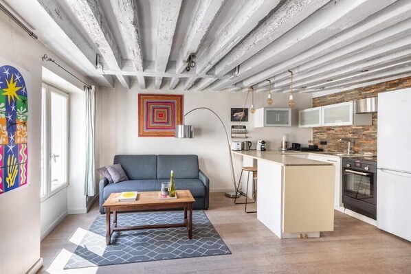 TV - Géranimus 194 Montorgeuil (Paris)