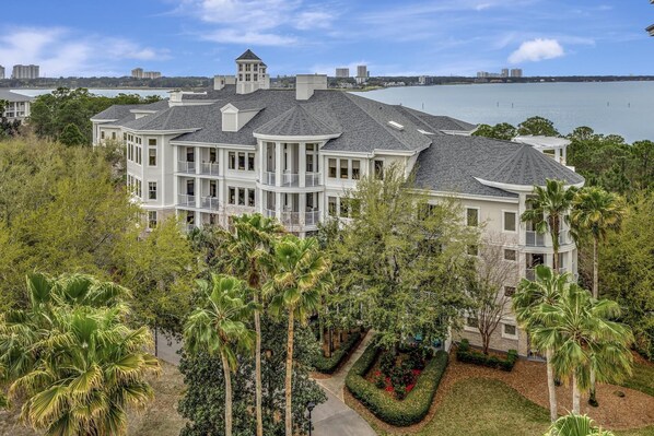 Exterior - Coastal Charm & Ultimate Convenience: Luxury 2-Bedroom Condo in the Elation at Sandestin Golf and Beach Resort! (Miramar Beach)