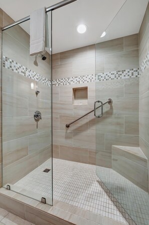 Hair dryer, towels