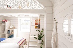 Free toiletries, hair dryer, bathrobes, heated floors - Three Mile Beach (Hayle)