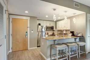 Fridge, microwave, oven, stovetop - Serene Bay Views: 2 Bedroom, 2 Bath Retreat at Sandestin Golf and Beach Resort! (Miramar Beach)