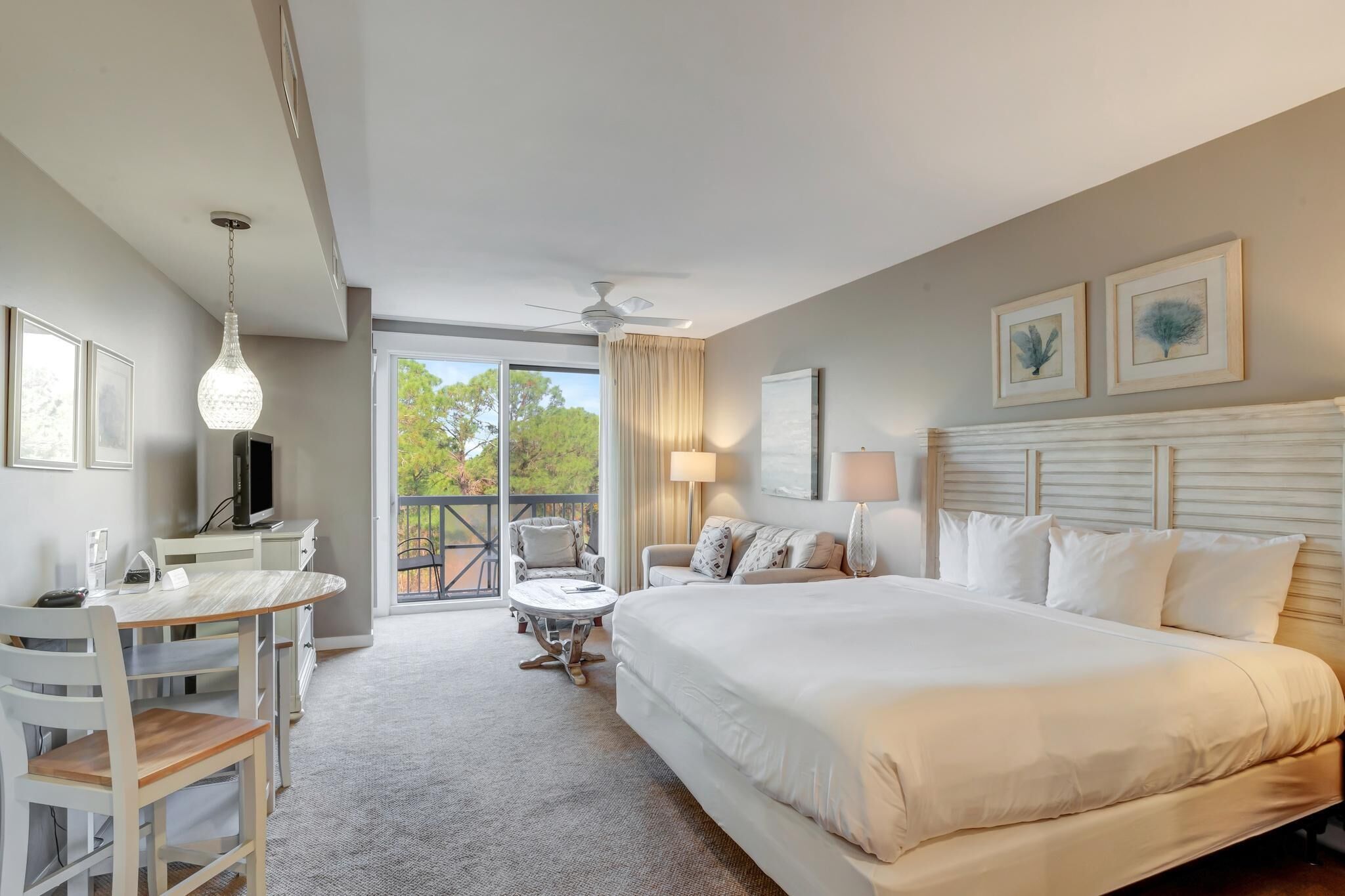 2 bedrooms, internet, bed sheets