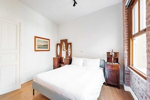 2 Schlafzimmer, Bügeleisen/Bügelbrett, Reisekinderbett, WLAN