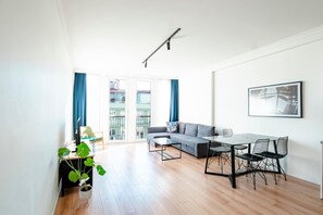 TV - Homie Suites | Maçka | 1br Apartment #M8 (Besiktas)