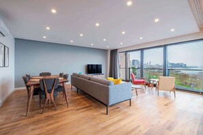 TV, stereo - Homie Suites | Bakırköy | Panoramic Sea View #BA4 (Bakirköy)