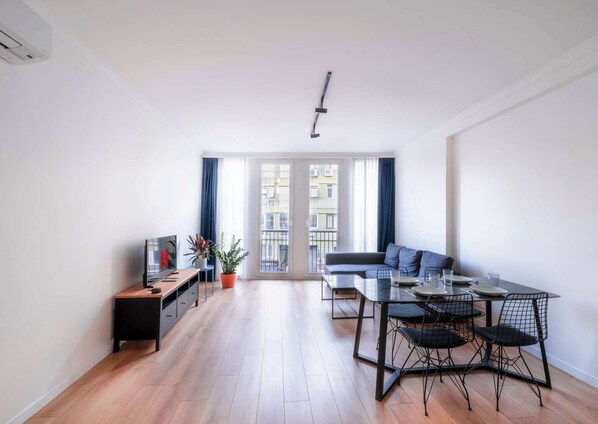 Interior - Homie Suites | Maçka | 1br Apartment #M2 (Besiktas)