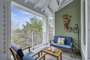 Property grounds - Chic Pilot House 2-Bedroom Haven - Stylish Retreat in the Village of Baytowne Wharf at Sandestin Golf and Beach Resort! (Miramar Beach)