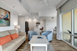 TV - Versatile 6th Floor 2-Bedroom: Pool & Gulf Views, King Beds and Sleeper Sofa at Sandestin Golf and Beach Resort! (Miramar Beach)