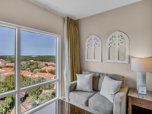 TV - Serenity in Sandestin: 2Bedroom Ocean Views, Poolside Bar, Steps to Amenities! (Miramar Beach)