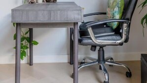 Unclassified image, 3 of 30, button - Stylish Studio in Hackney with Private Terrace (Greater London)