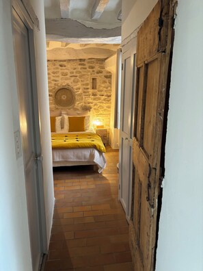 2 chambres, bureau, fer et planche à repasser, Wi-Fi