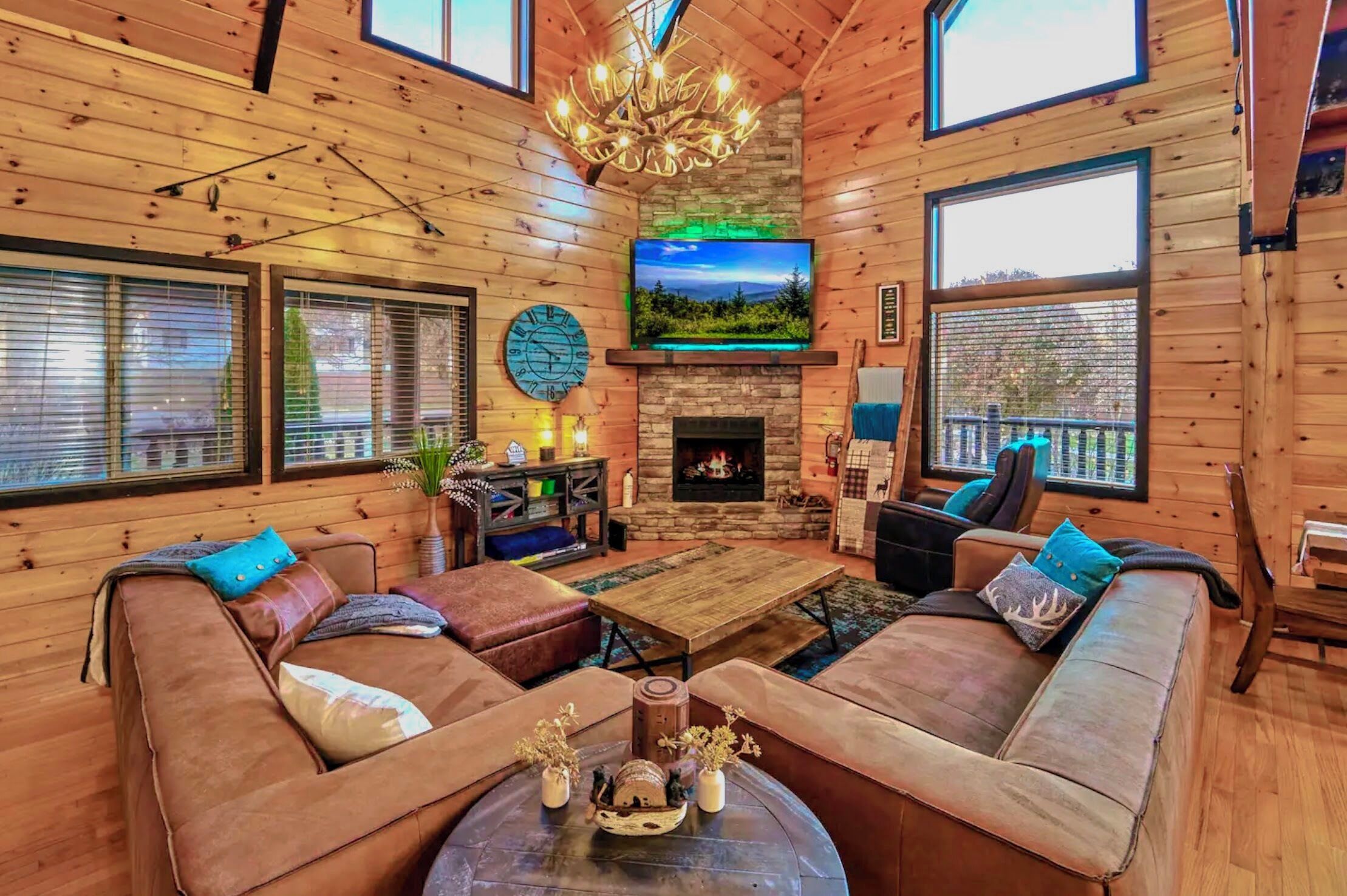 تلفزيون ذكي، مدفأة، أ لعاب فيديو، مشغل دي في دي