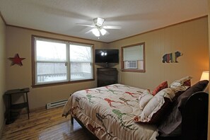 2 bedrooms, free WiFi, bed sheets