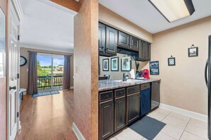 Interior - Pointe Royale Getaway – ‘Fore’ 4 (Branson)