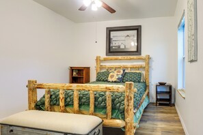 House (1 Bedroom) | Interior
