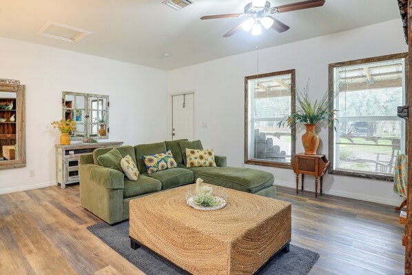 House (1 Bedroom) | Interior