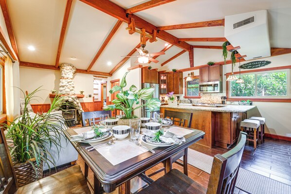 House (2 Bedrooms) | Interior - Idyllic Home in Kernville w/ Private Beach Access (Kernville)