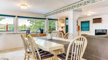 Hus (2 Bedrooms) | Interiör