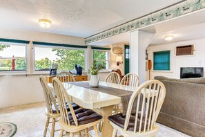 Casa (2 Bedrooms) | Interior