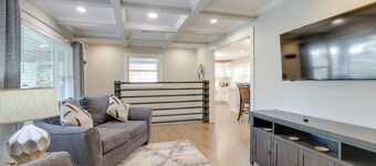 Pet-friendly Decatur Home ~ 8 Mi to Downtown Atl!