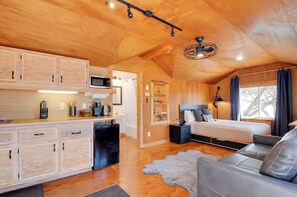 Interior - Pet-friendly Apple Valley Getaway w/ Fire Pit! (Hurricane)